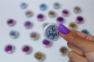 Glitter Se Joga! Face Beautiful Prata