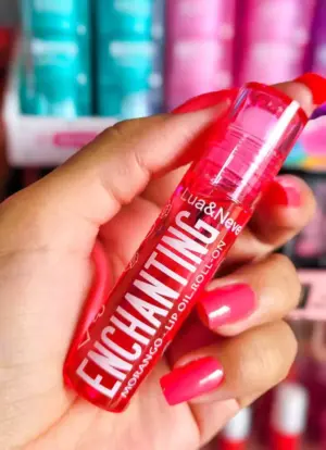 Lip Oil Roll-On Morango - Lua&Neve - Image 2