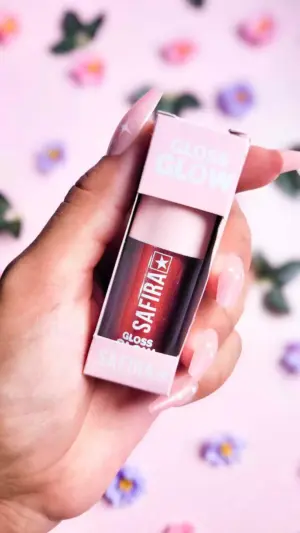 Lip Gloss Glow Cor 04 - Safira - Image 3