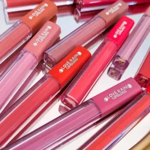 Batom Lip Gloss Cor 11 - Love Rain