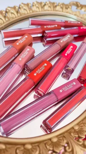 Batom Lip Gloss Cor 11 - Love Rain